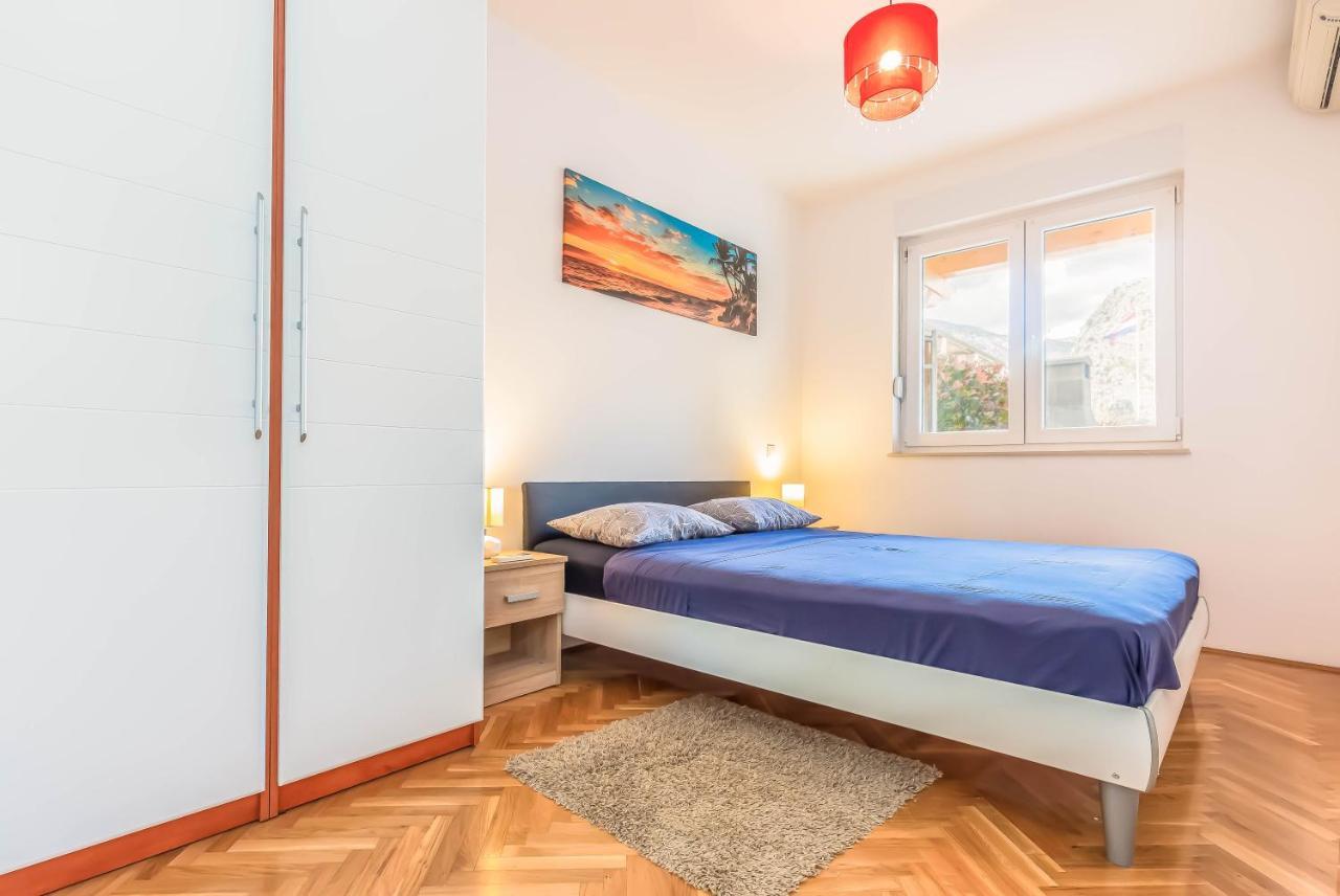Downtown Deluxe Apartman Omiš Kültér fotó